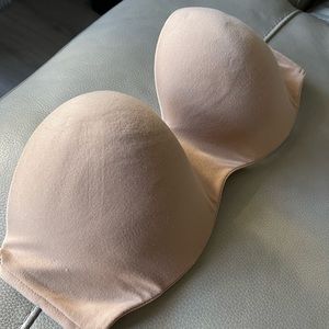 Body by Victoria Strapless bra light nude 34D